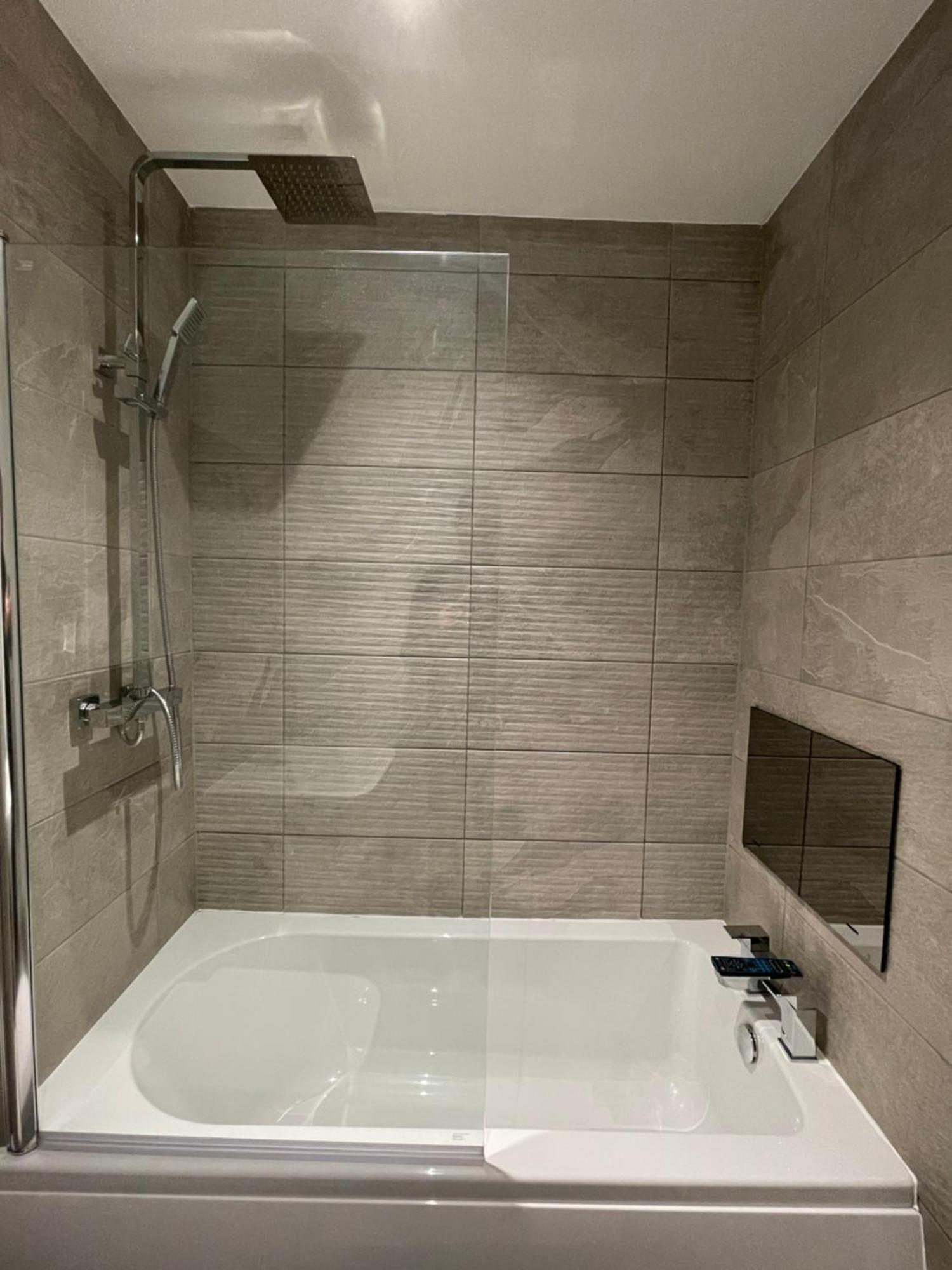 Stylish And Modern 2Br Apartment With Parking Sheffield Exterior photo